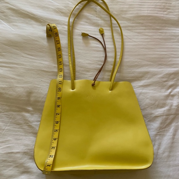 😍😍furla  bag 😍😍color ▶️Mustard /lemon ◀️ - Picture 11 of 16